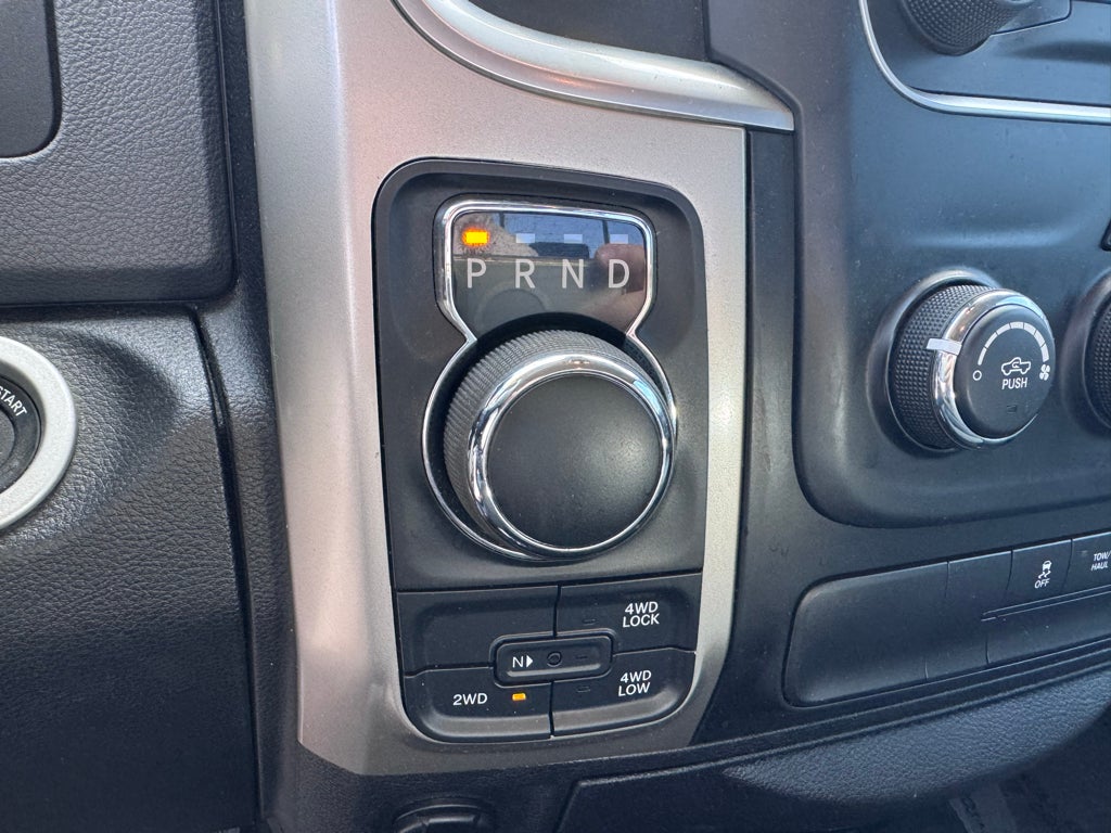2018 RAM 1500 SLT
