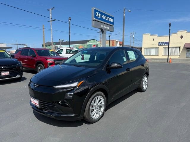 2027 Chevrolet Bolt EV LT Auto's photo
