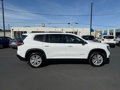 2024 GMC Acadia Elevation