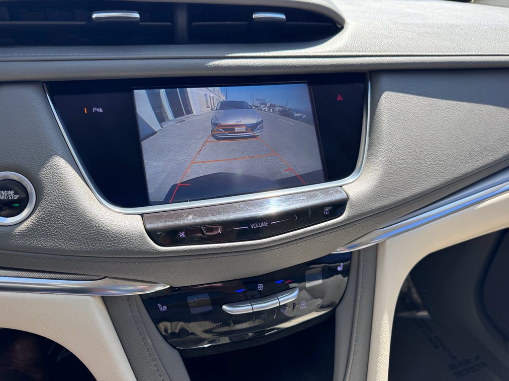 2017 Cadillac XT5 Luxury FWD