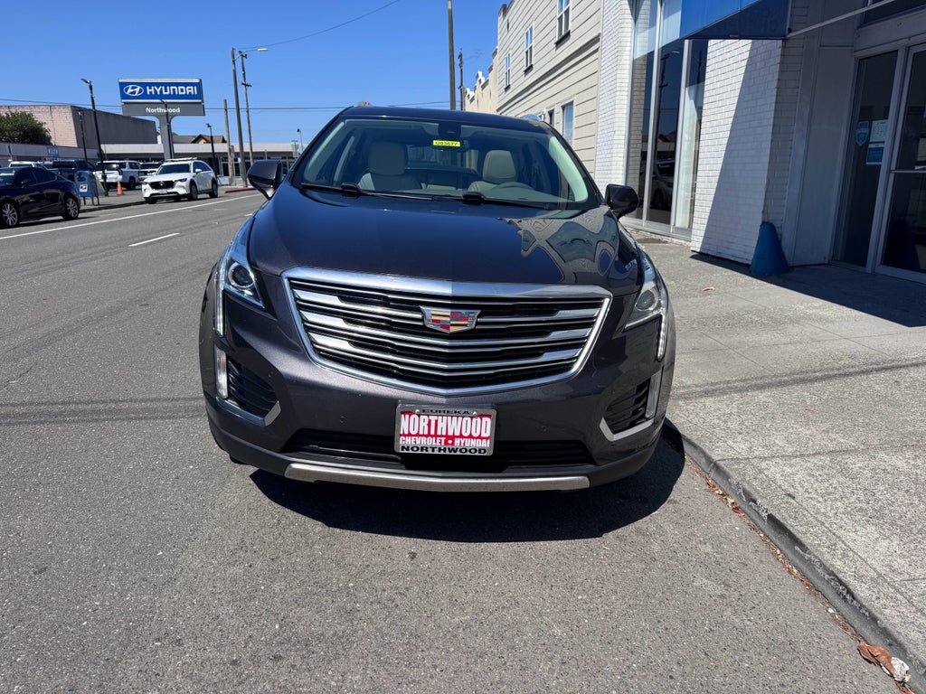 2017 Cadillac XT5 Luxury FWD