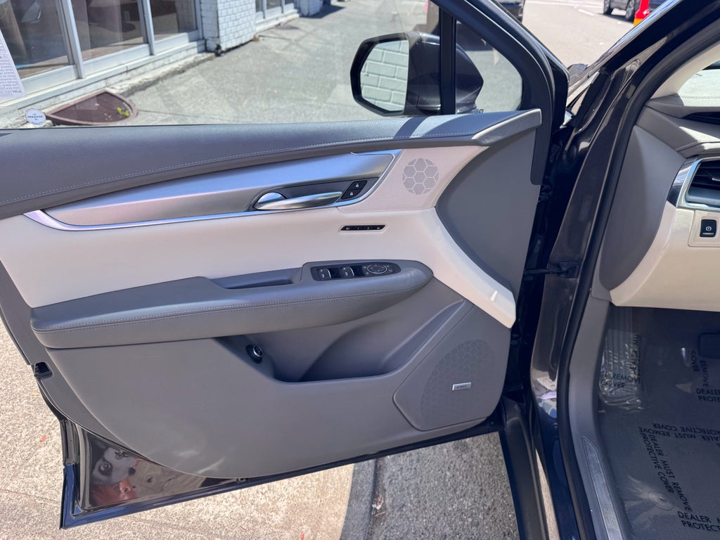 2017 Cadillac XT5 Luxury FWD