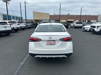 2025 Nissan Versa SV