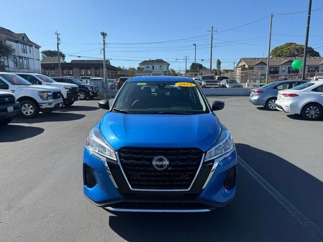 2023 Nissan Kicks S