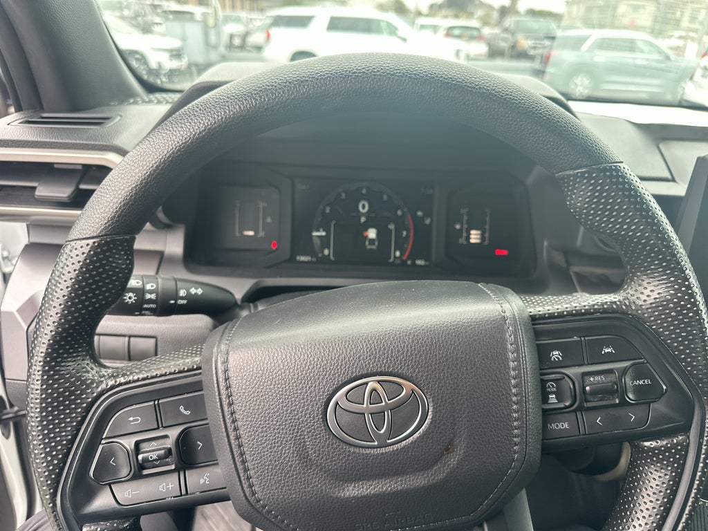 2025 Toyota Tacoma 4WD SR