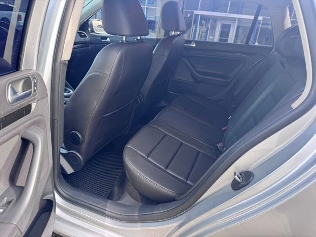 2013 Volkswagen Jetta SportWagen TDI w/Sunroof & Nav