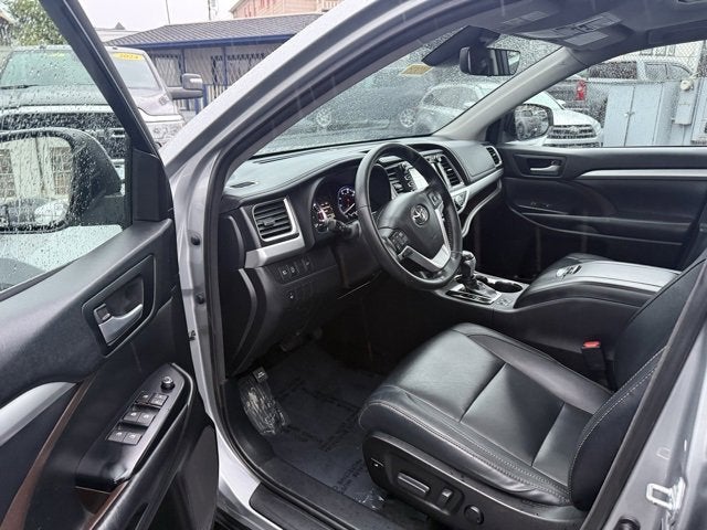 2017 Toyota Highlander XLE