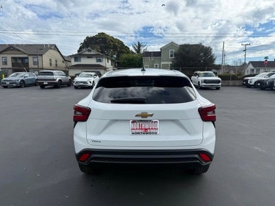 2026 Chevrolet Trax LS