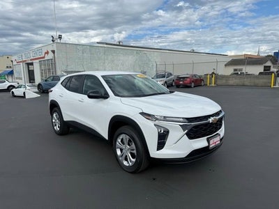 2026 Chevrolet Trax LS