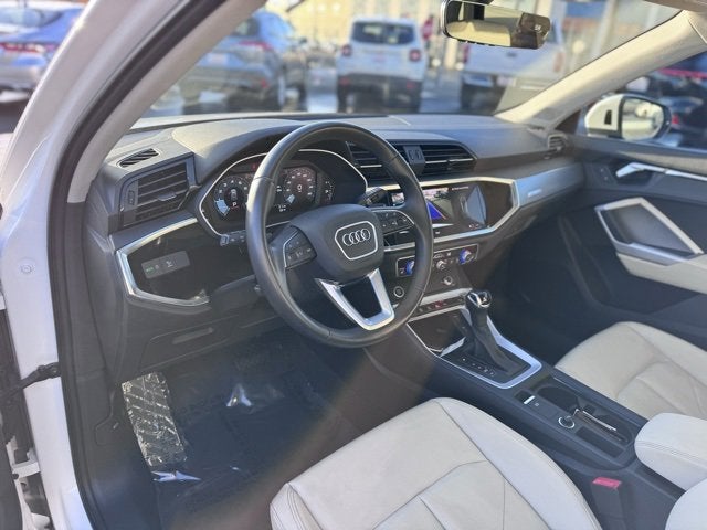 2024 Audi Q3 S line Premium