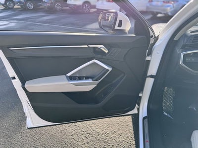 2024 Audi Q3 S line Premium