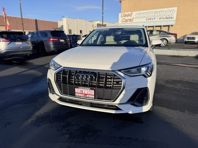 2024 Audi Q3 S line Premium