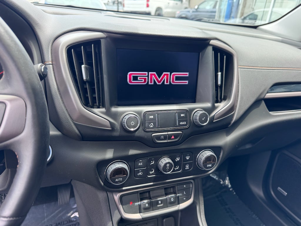 2022 GMC Terrain AT4