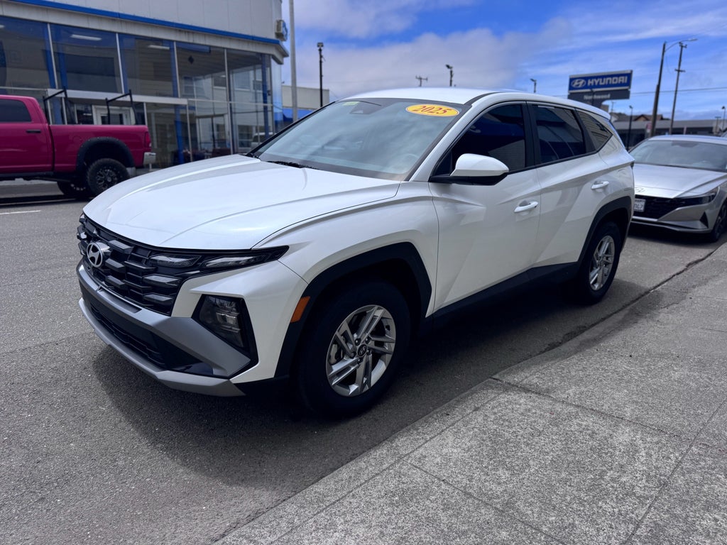 2025 Hyundai Tucson SE
