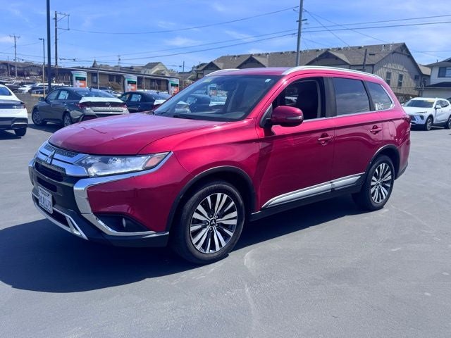 2019 Mitsubishi Outlander Base