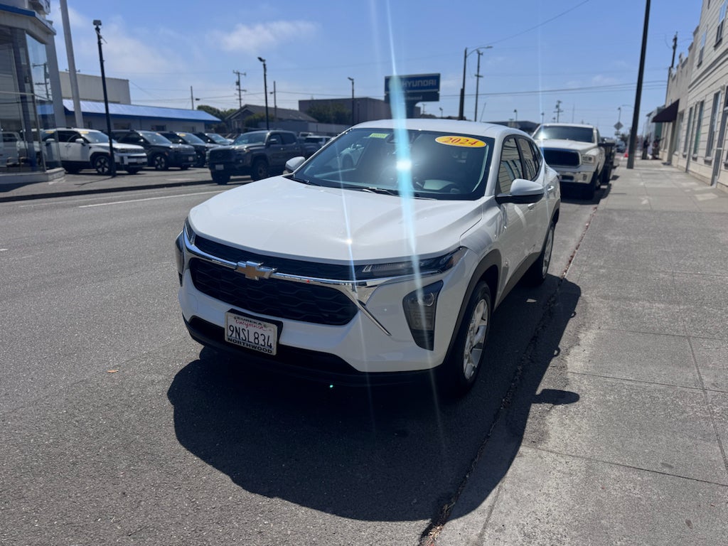 2024 Chevrolet Trax LS
