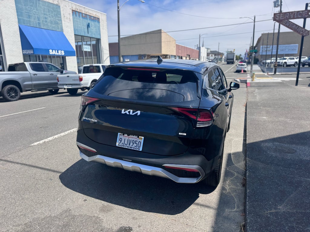 2023 Kia Sportage Hybrid LX