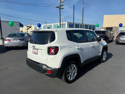 2023 Jeep Renegade Latitude